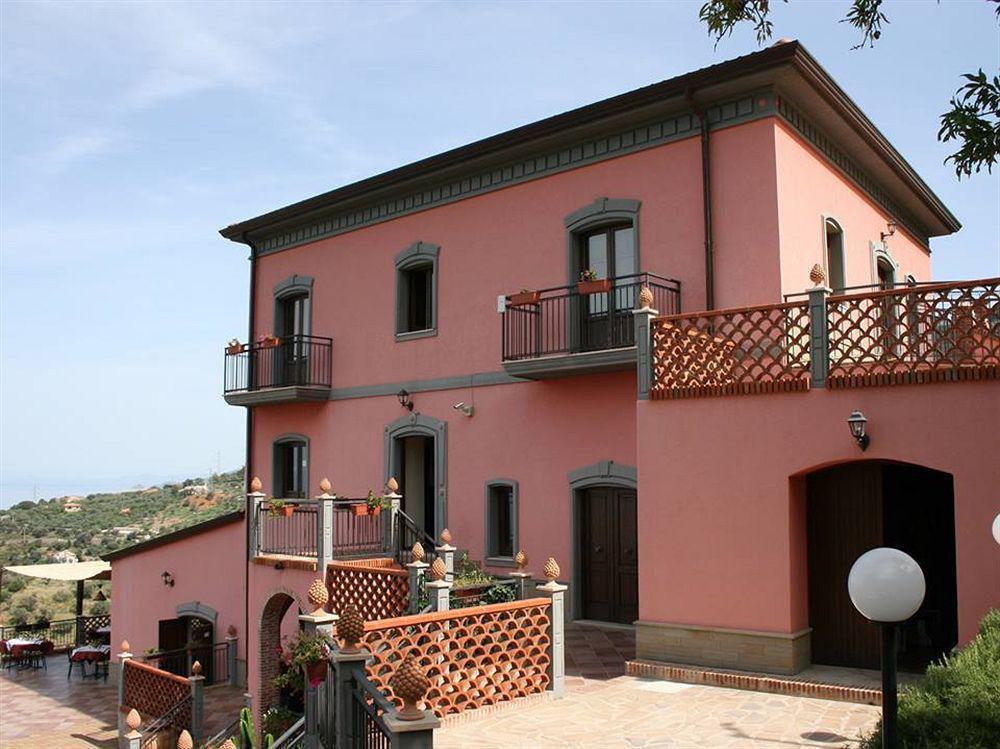 سانتاغاتو دي ميليتي Red Hotel Sant'Elia المظهر الخارجي الصورة