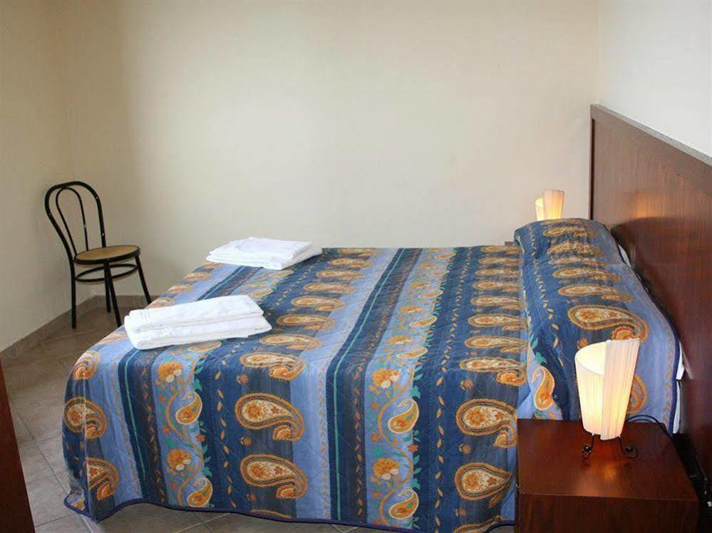 سانتاغاتو دي ميليتي Red Hotel Sant'Elia المظهر الخارجي الصورة