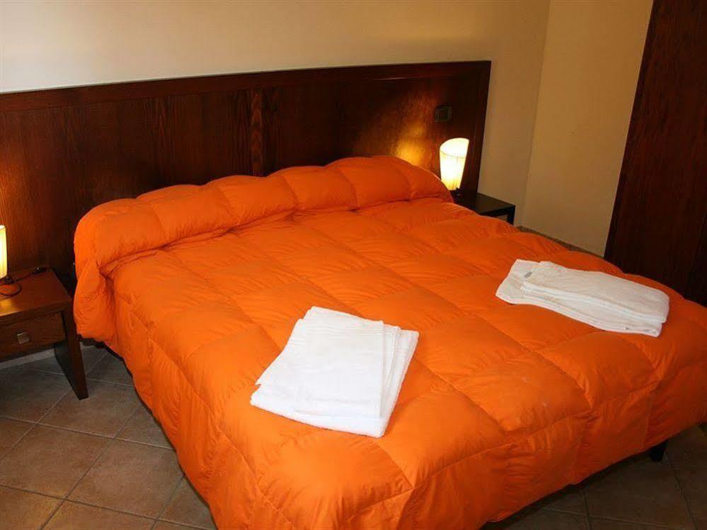 سانتاغاتو دي ميليتي Red Hotel Sant'Elia المظهر الخارجي الصورة